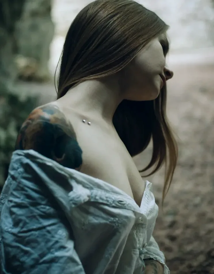 Chloe, 31