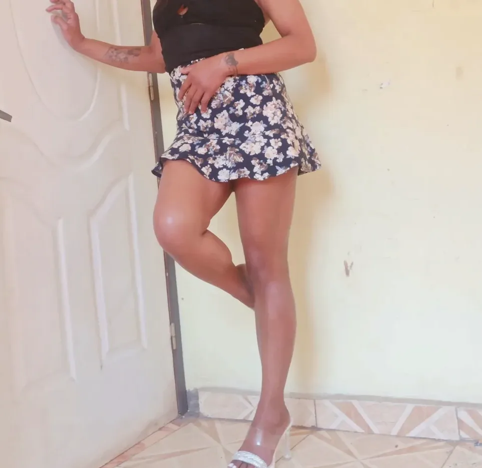 Harleen, 27