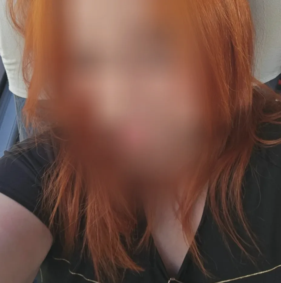 Lily, 25