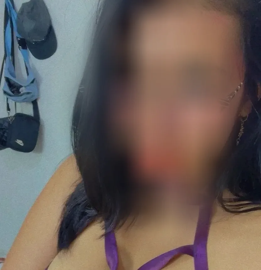 Lily, 23